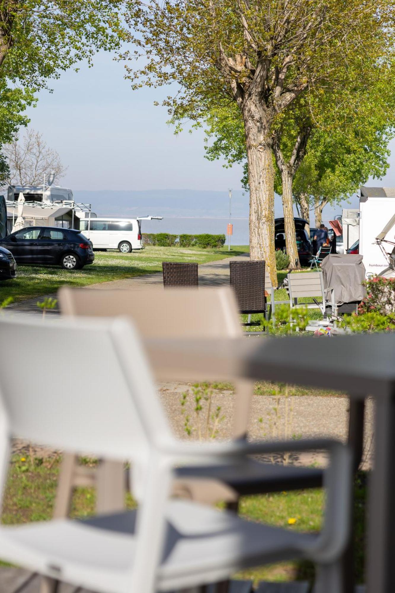 Mobile Homes Direkt Am Strand Des Neusiedler Sees Podersdorf am See Exterior foto